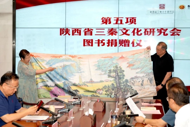 捐赠艺术作品 捐赠艺术作品