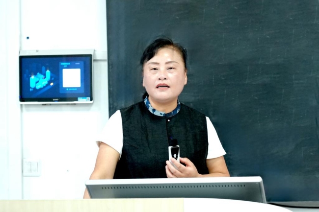 陕西财经职业技术学院“工艺美术大师进课堂”系列活动圆满举行 陕西财经职业技术学院“工艺美术大师进课堂”系列活动圆满举行