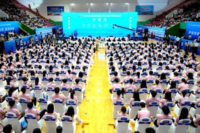 学校承办2025年世界职业院校技能大赛总决赛·商贸赛道争夺赛