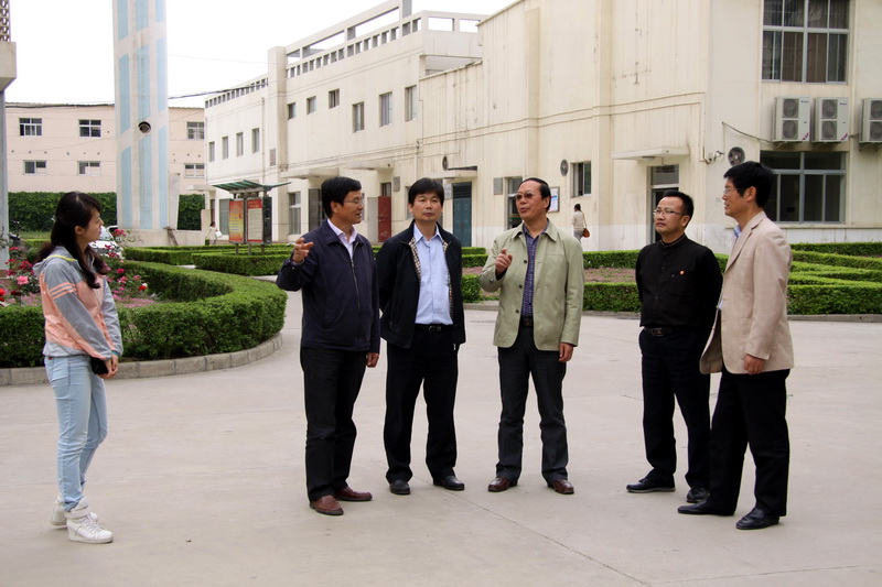 为校园文化景观建设提思路